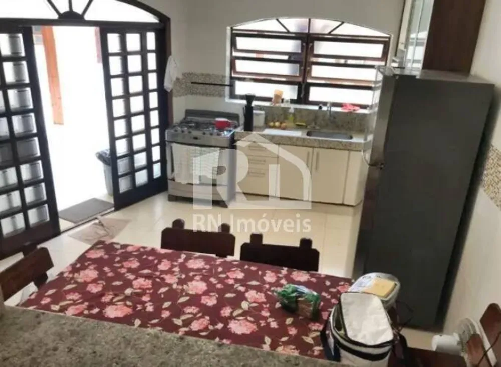 Casa, 5 quartos, 360 m² - Foto 4