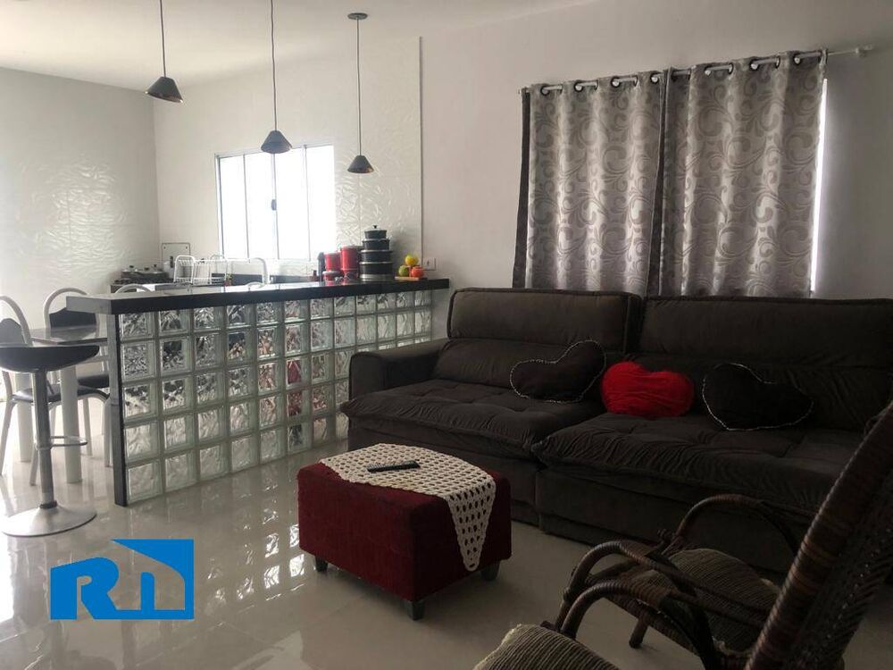 Casa à venda com 3 quartos, 200m² - Foto 3