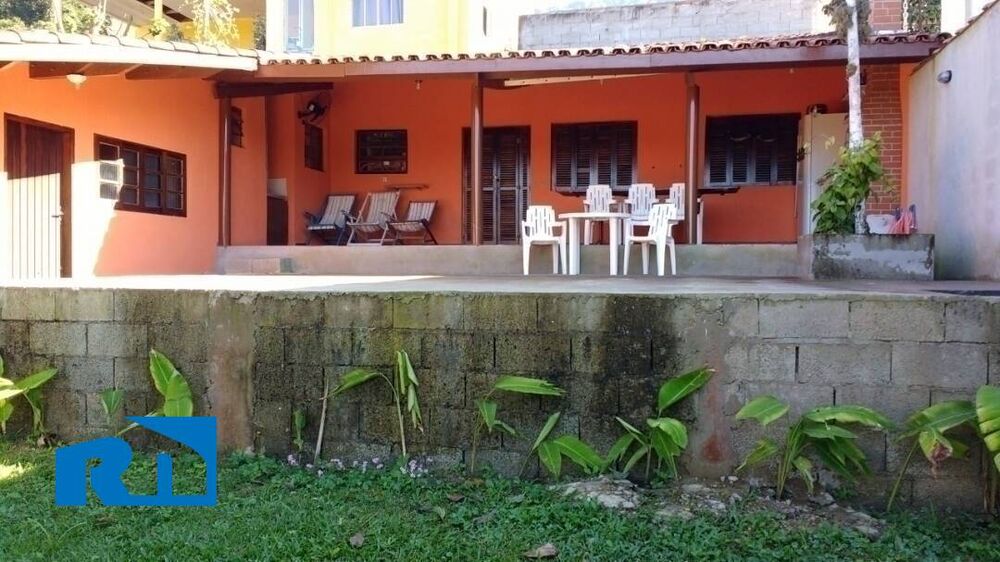 Casa, 2 quartos, 160 m² - Foto 2