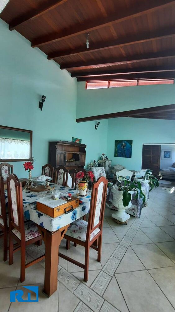 Casa, 8 quartos, 650 m² - Foto 2