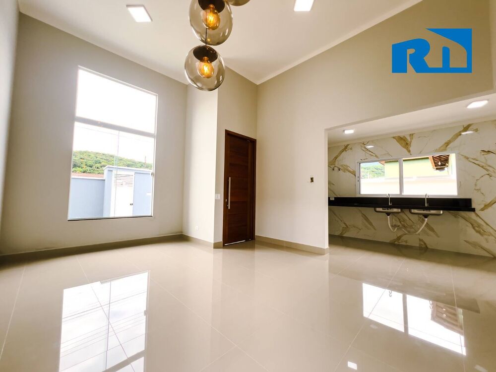 Casa, 3 quartos, 250 m² - Foto 1