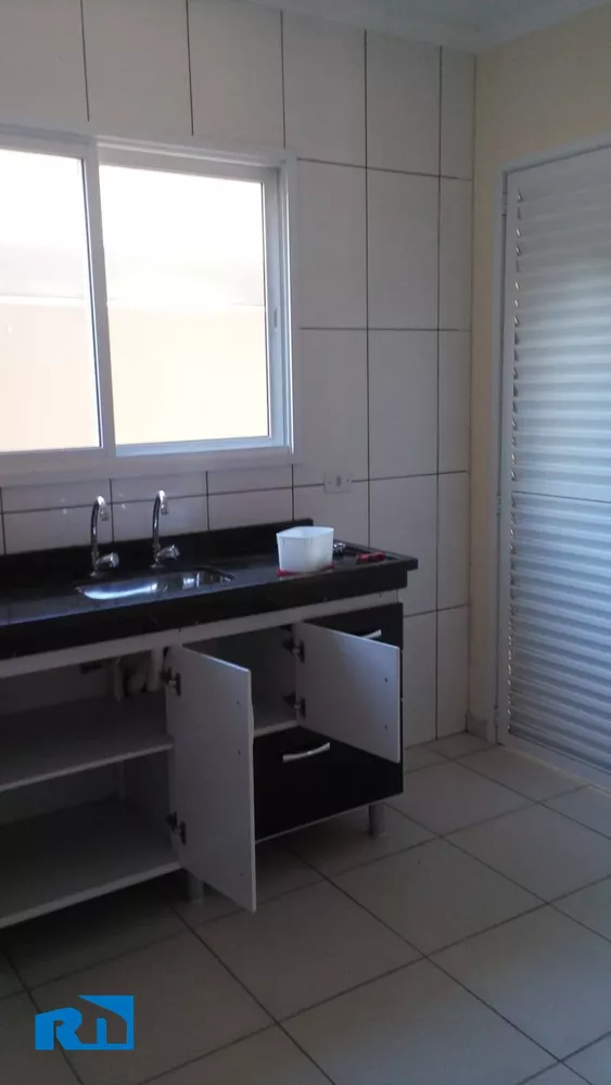 Sobrado à venda com 3 quartos, 114m² - Foto 4