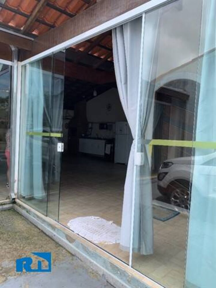 Casa, 3 quartos, 184 m² - Foto 2