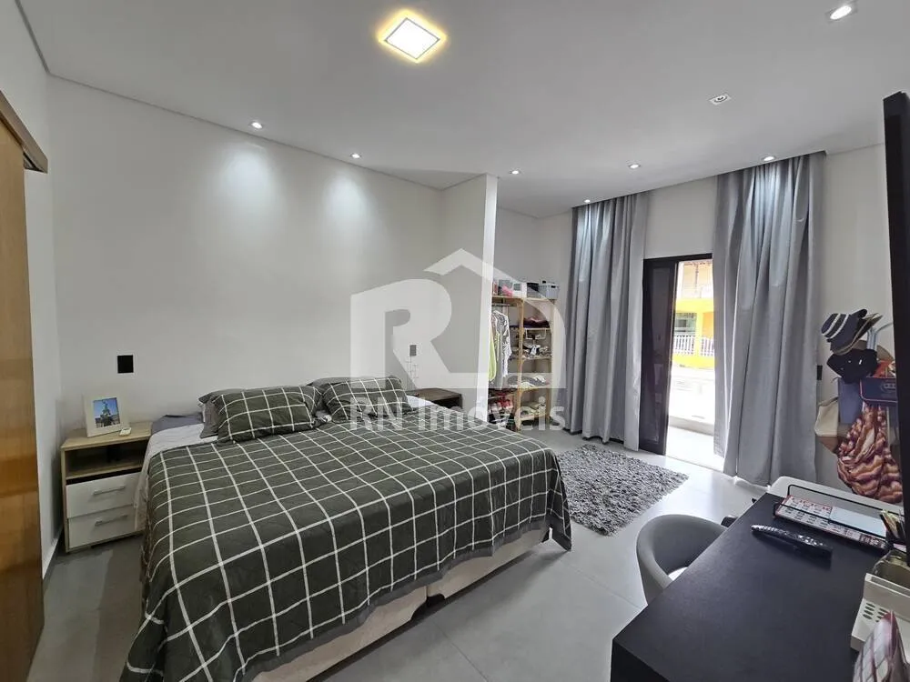 Casa, 3 quartos, 288 m² - Foto 10