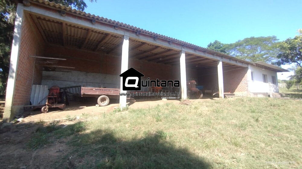 Fazenda à venda com 2 quartos, 180000m² - Foto 4
