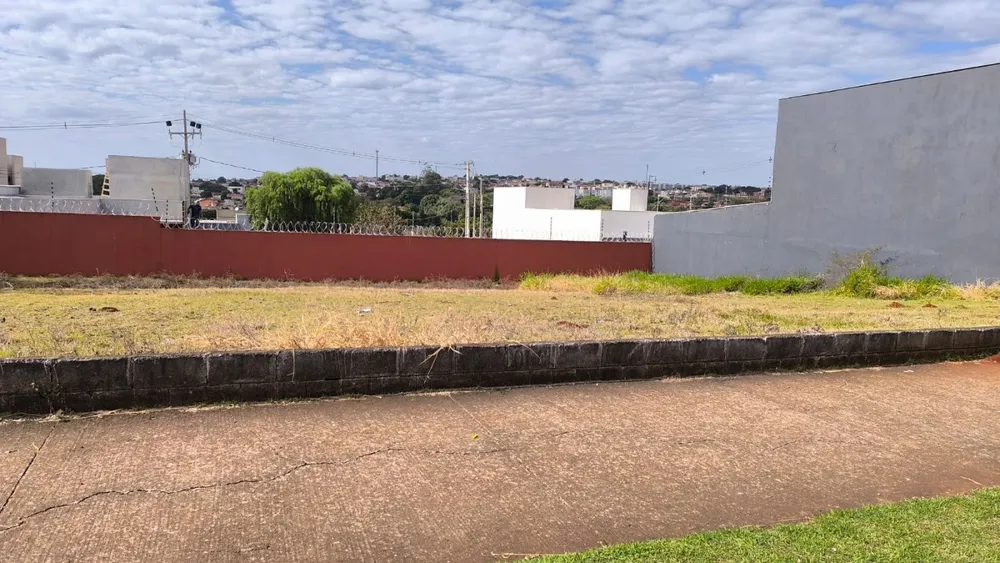 Prédio Inteiro - Foto 1