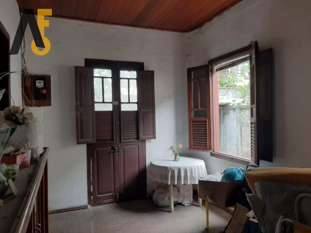 Casa, 2 quartos, 142 m² - Foto 1