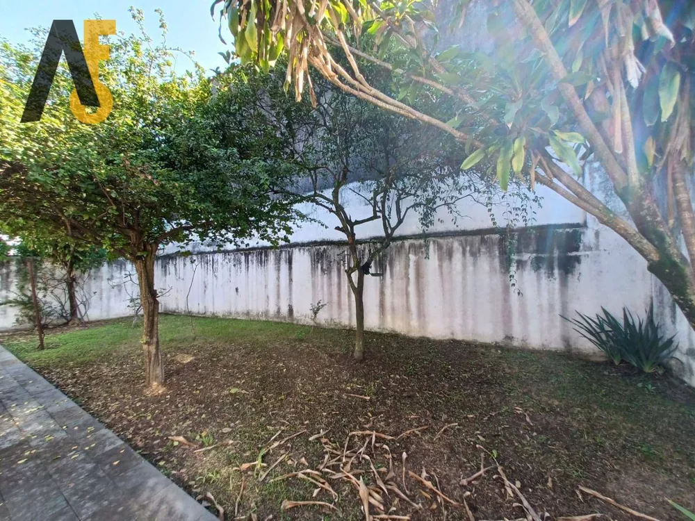 Casa, 3 quartos, 316 m² - Foto 35