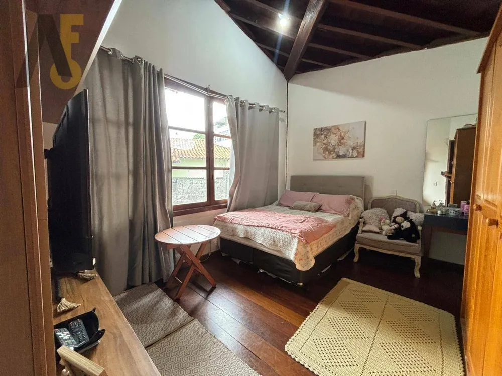 Casa, 4 quartos, 376 m² - Foto 21