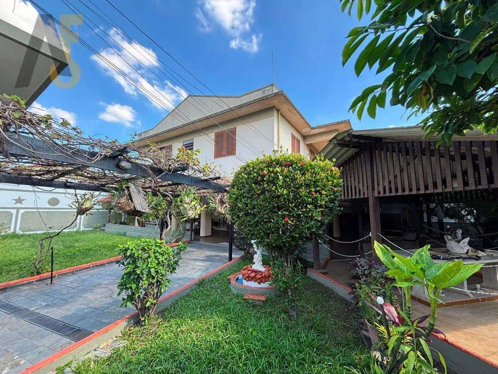Casa, 6 quartos, 670 m² - Foto 2