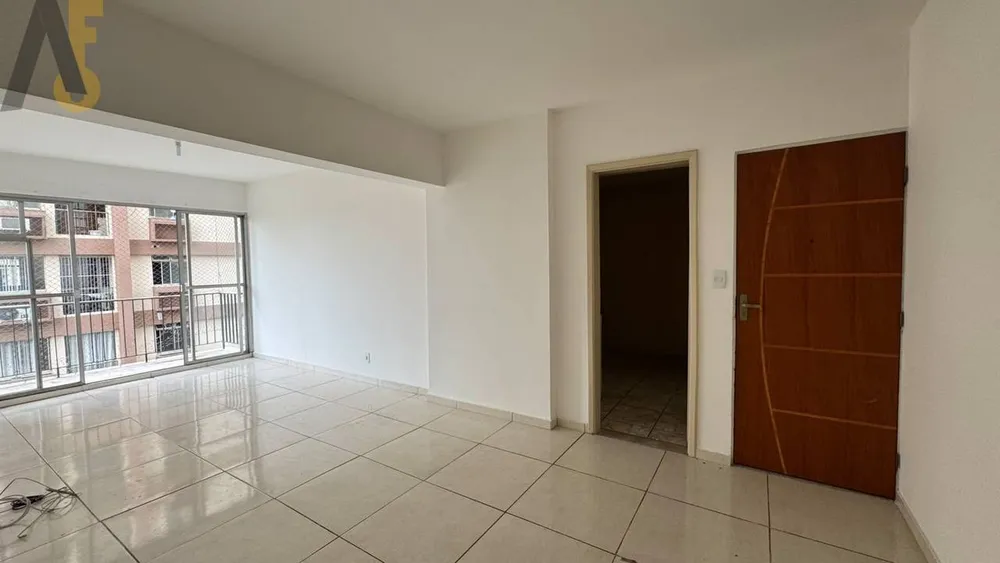 Apartamento, 3 quartos, 110 m² - Foto 2