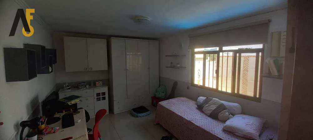 Casa, 3 quartos, 197 m² - Foto 24