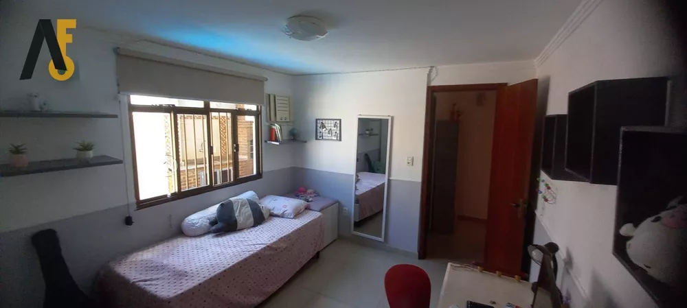 Casa, 3 quartos, 197 m² - Foto 6