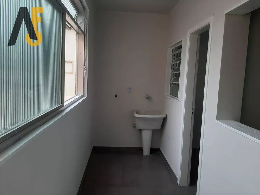 Apartamento à venda com 3 quartos, 150m² - Foto 6