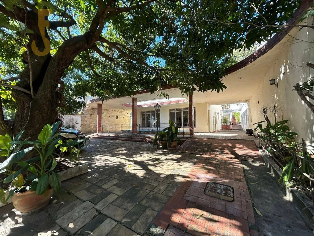 Casa, 4 quartos, 1200 m² - Foto 1