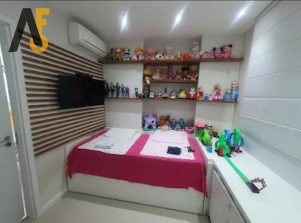 Cobertura, 4 quartos, 223 m² - Foto 3