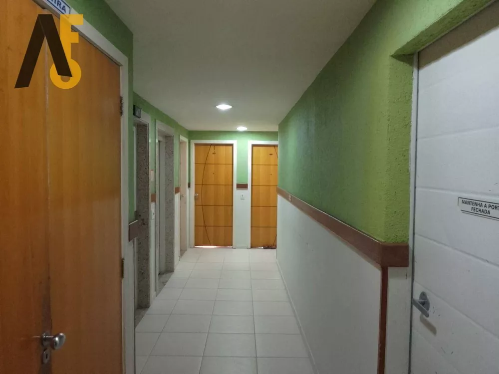 Apartamento à venda com 3 quartos, 123m² - Foto 5