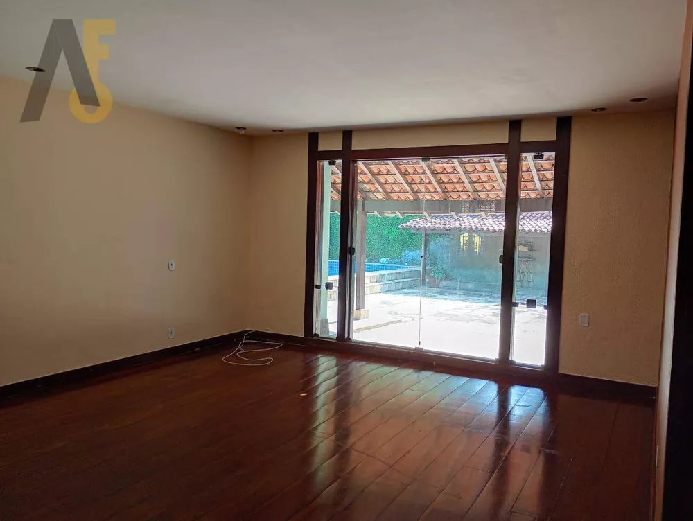 Casa, 7 quartos, 693 m² - Foto 9