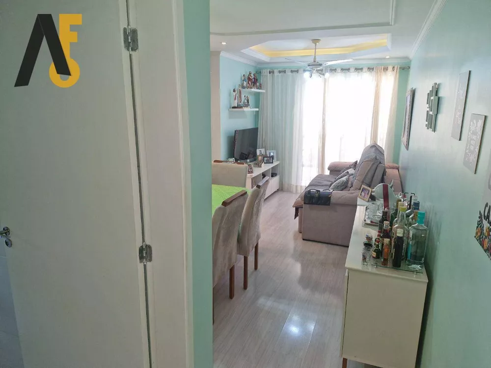 Apartamento à venda com 3 quartos, 70m² - Foto 3