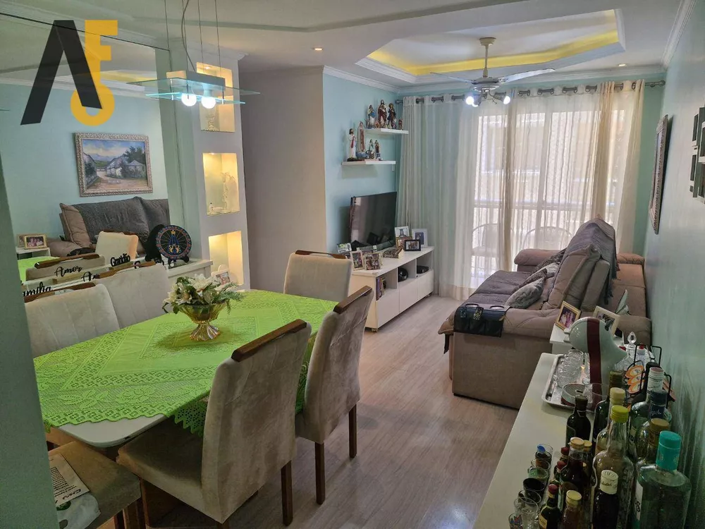 Apartamento à venda com 3 quartos, 70m² - Foto 1