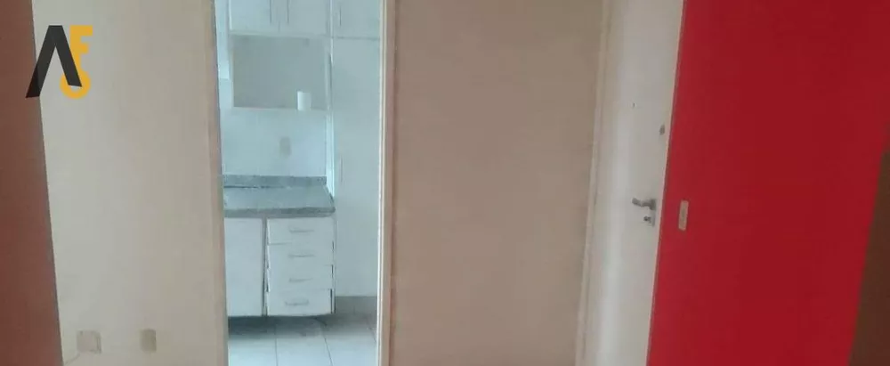 Apartamento à venda com 2 quartos, 74m² - Foto 3