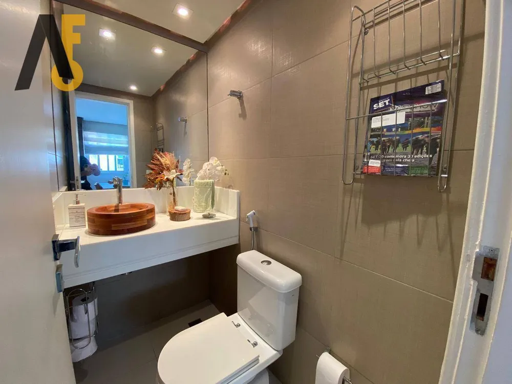 Cobertura, 3 quartos, 177 m² - Foto 2