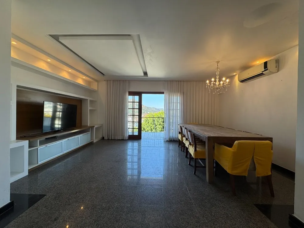Casa, 4 quartos, 122 m² - Foto 2