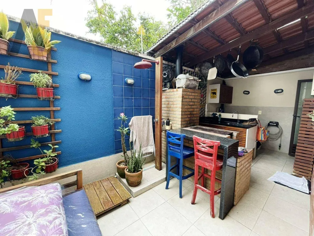 Casa de Condomínio, 4 quartos - Foto 1