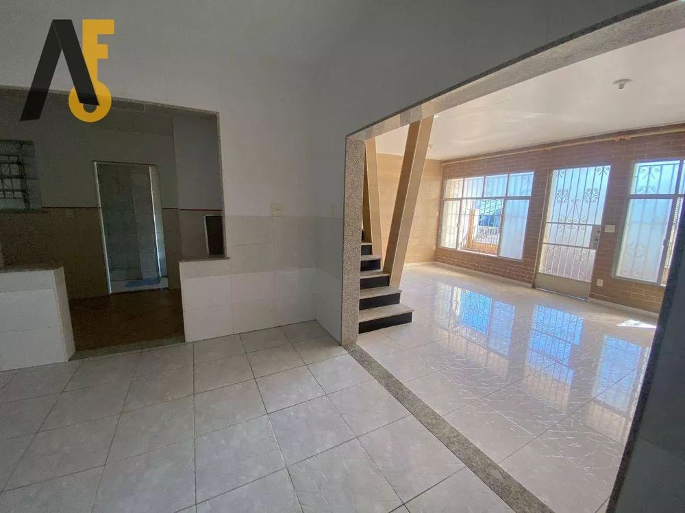 Casa, 4 quartos, 206 m² - Foto 1