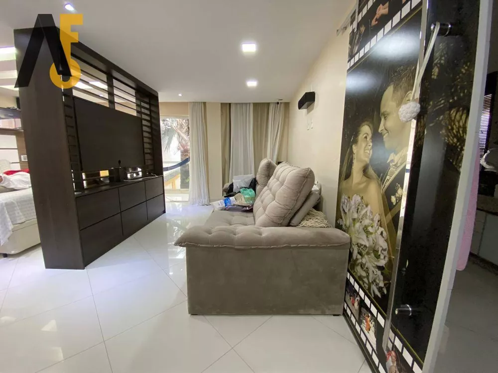 Casa à venda com 5 quartos, 332m² - Foto 4