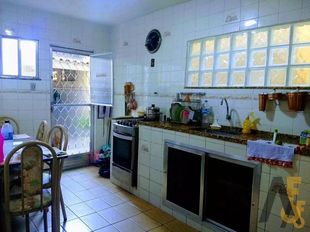 Casa, 3 quartos, 82 m² - Foto 2