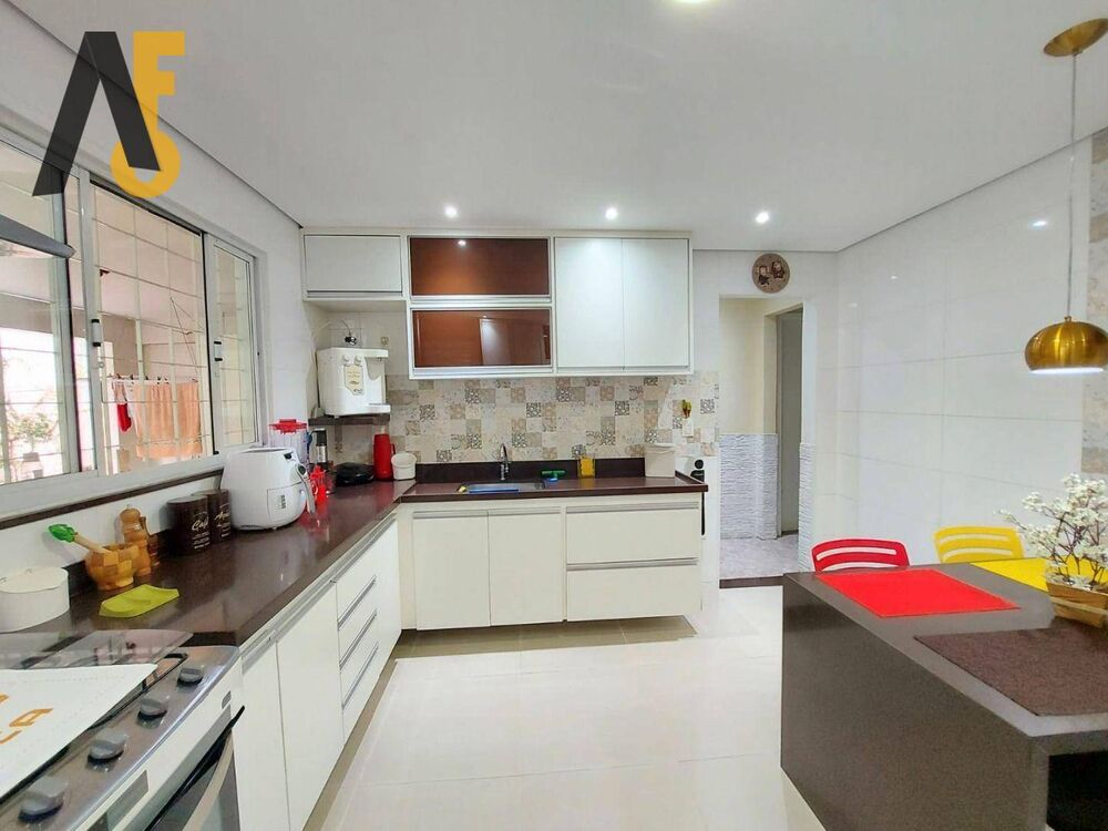 Casa, 4 quartos, 211 m² - Foto 13