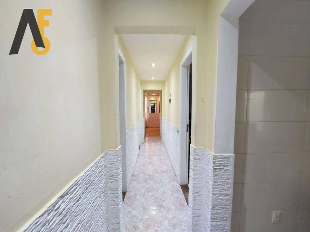 Casa, 4 quartos, 211 m² - Foto 1