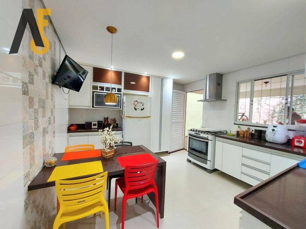 Casa, 4 quartos, 211 m² - Foto 21