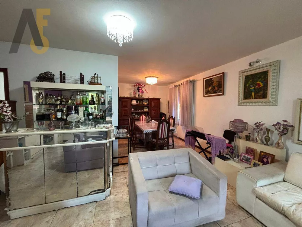 Casa, 4 quartos, 351 m² - Foto 3