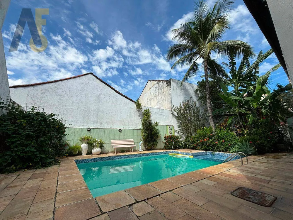 Casa, 4 quartos, 351 m² - Foto 2