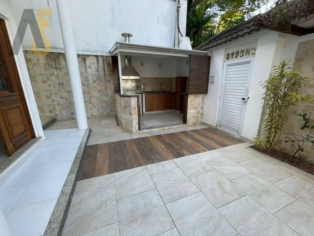 Casa, 4 quartos, 195 m² - Foto 2