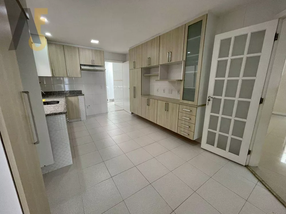 Casa, 4 quartos, 195 m² - Foto 8