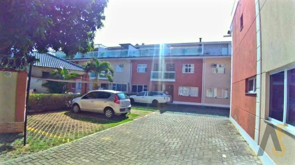 Casa de Condomínio à venda com 3 quartos, 73m² - Foto 2