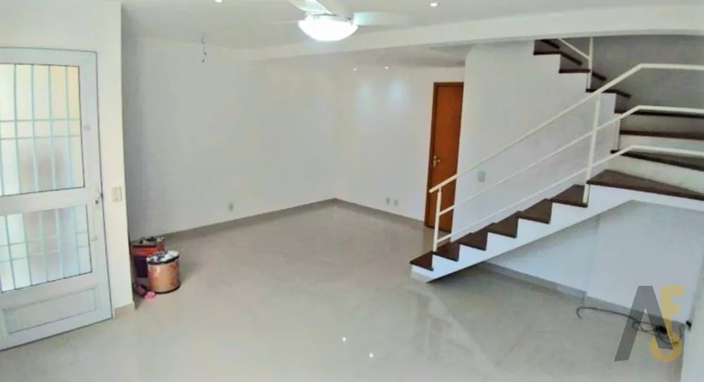 Casa de Condomínio à venda com 3 quartos, 73m² - Foto 1