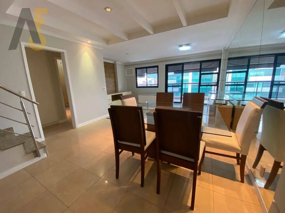 Cobertura, 4 quartos, 233 m² - Foto 2
