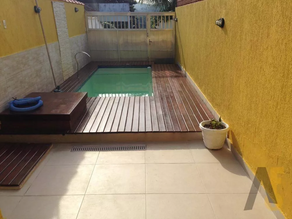 Casa de Condomínio à venda com 2 quartos, 170m² - Foto 3