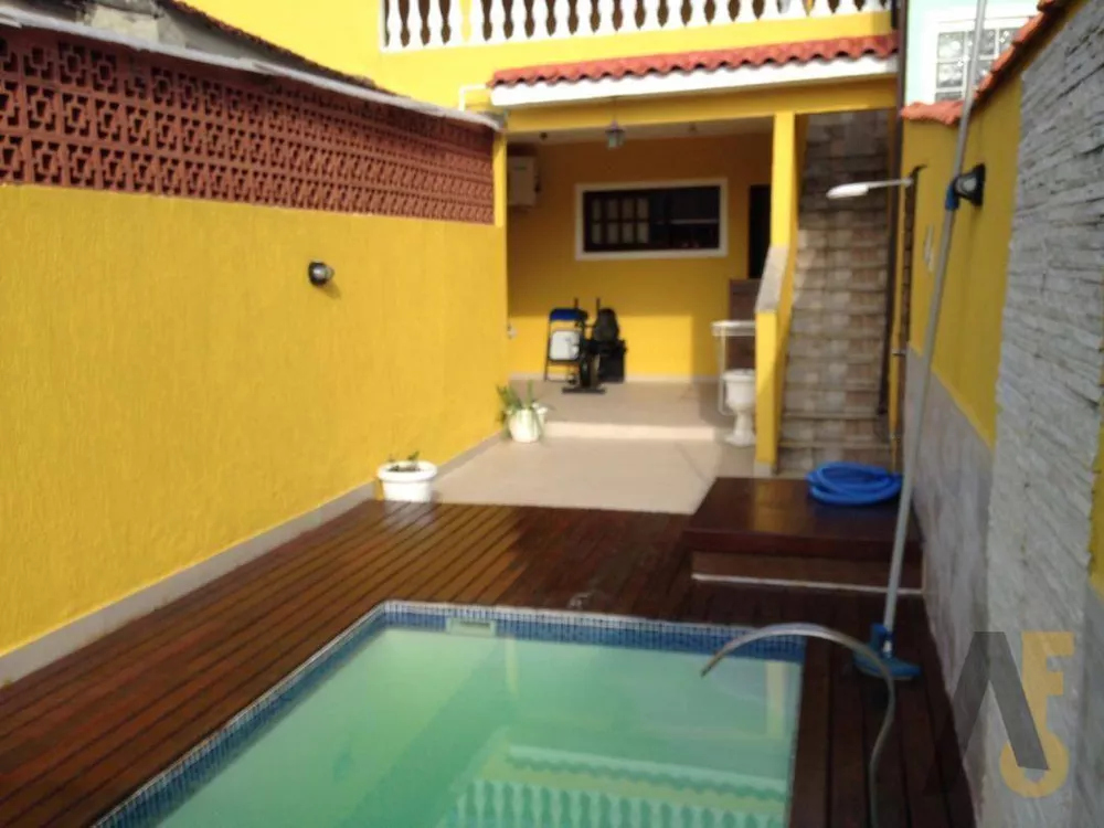 Casa de Condomínio à venda com 2 quartos, 170m² - Foto 4