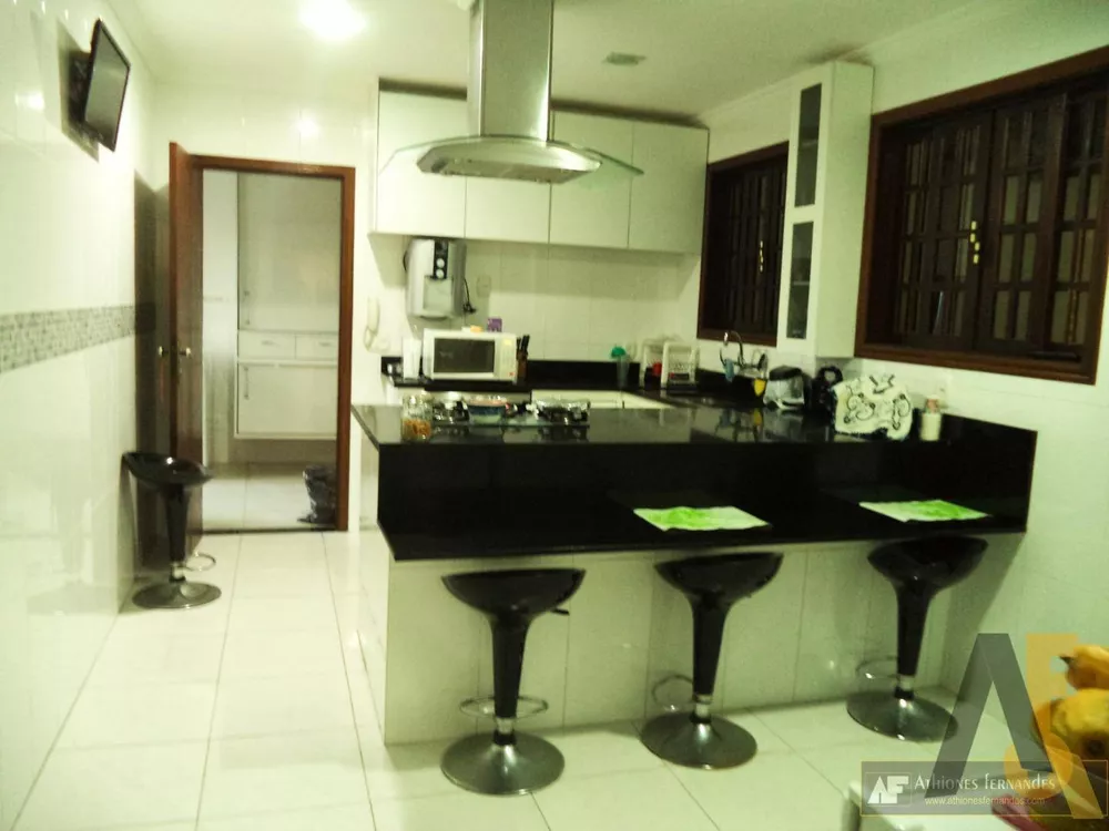 Casa, 4 quartos, 324 m² - Foto 8