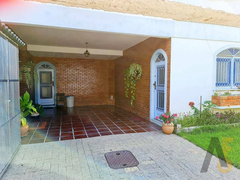 Casa, 3 quartos, 235 m² - Foto 15