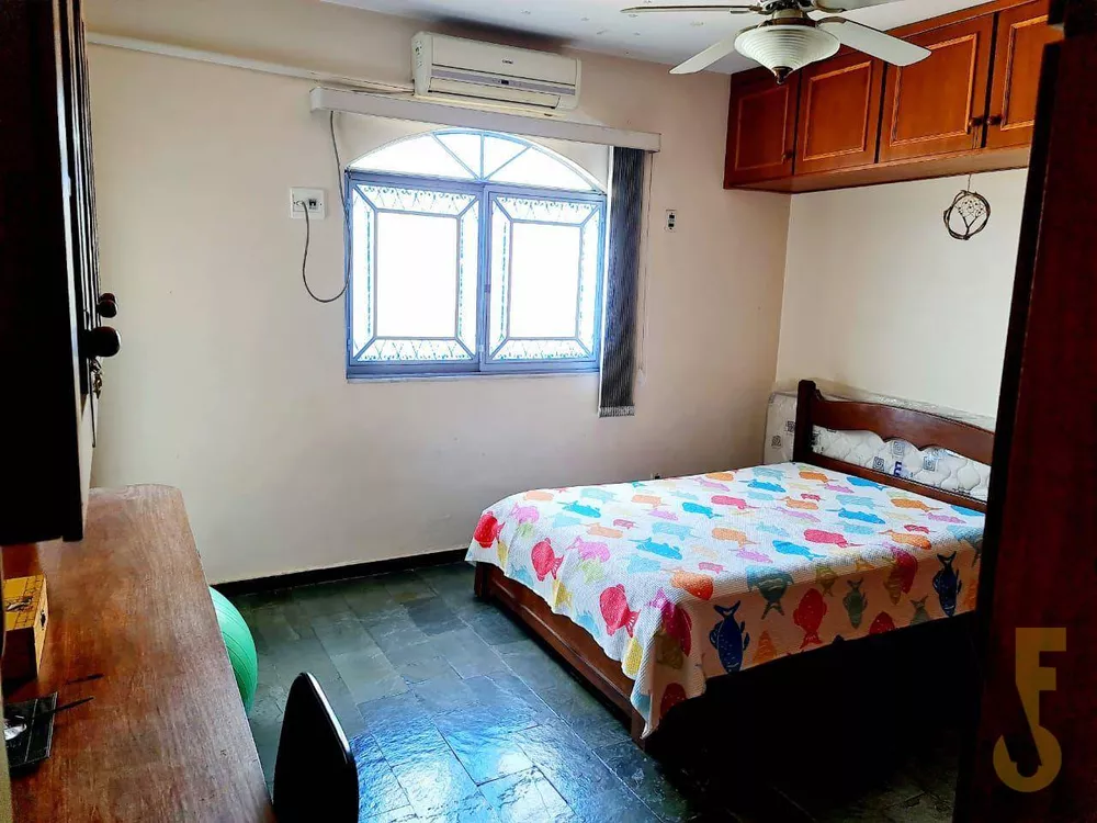 Casa, 3 quartos, 235 m² - Foto 18