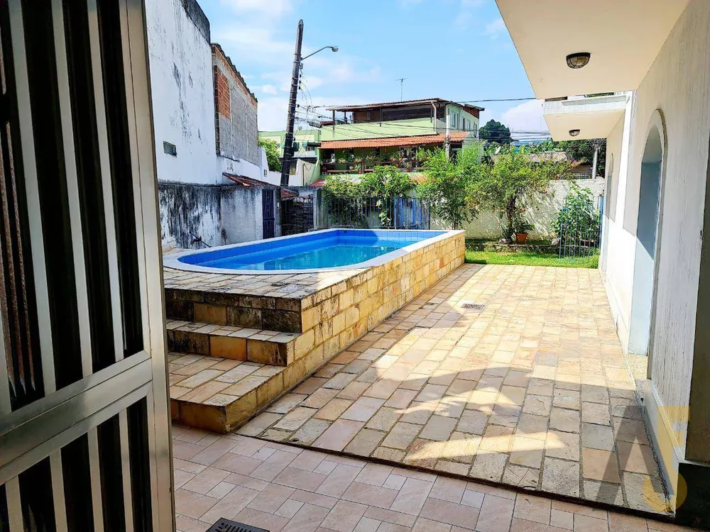 Casa, 3 quartos, 235 m² - Foto 11