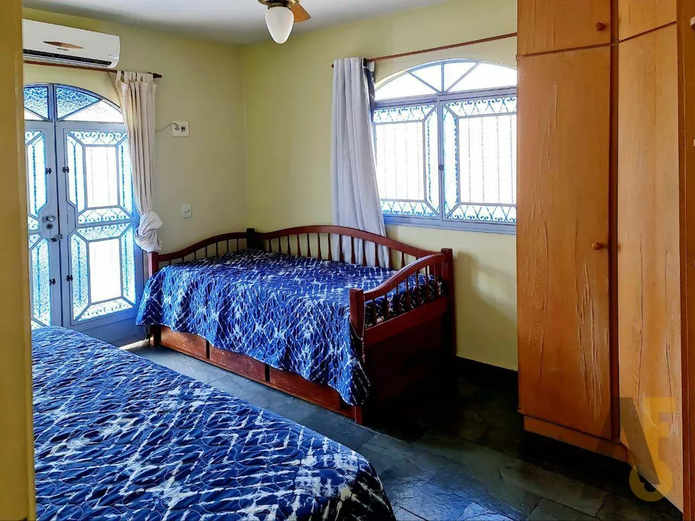 Casa, 3 quartos, 235 m² - Foto 6