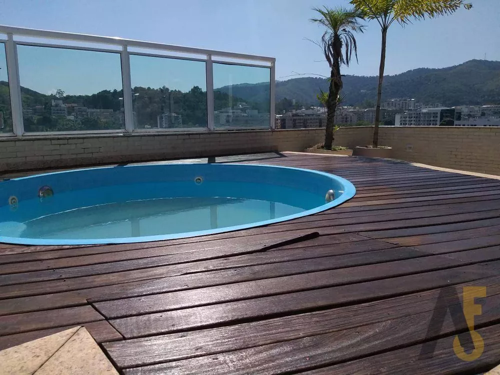 Cobertura, 3 quartos, 261 m² - Foto 1