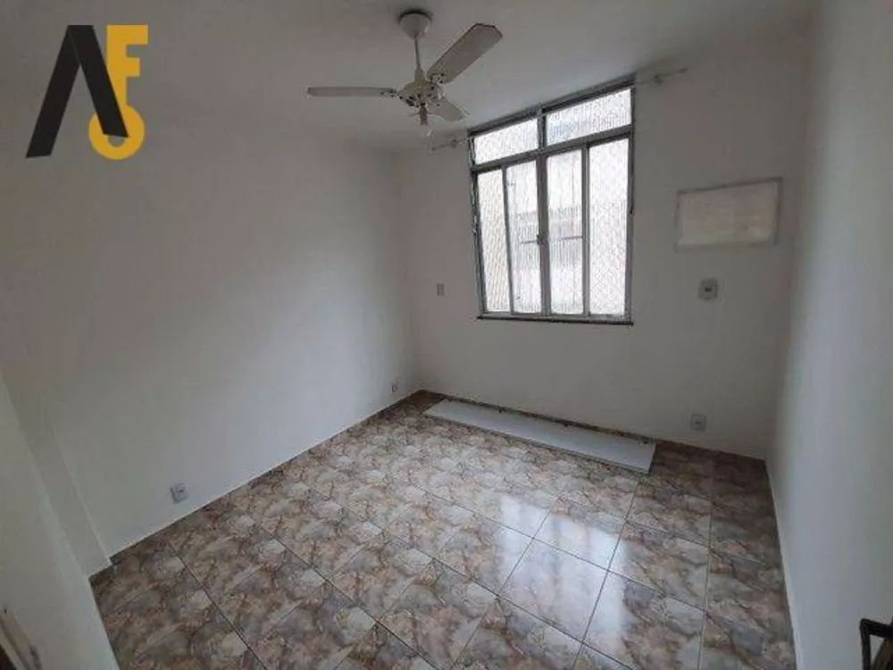 Apartamento à venda com 3 quartos, 80m² - Foto 1